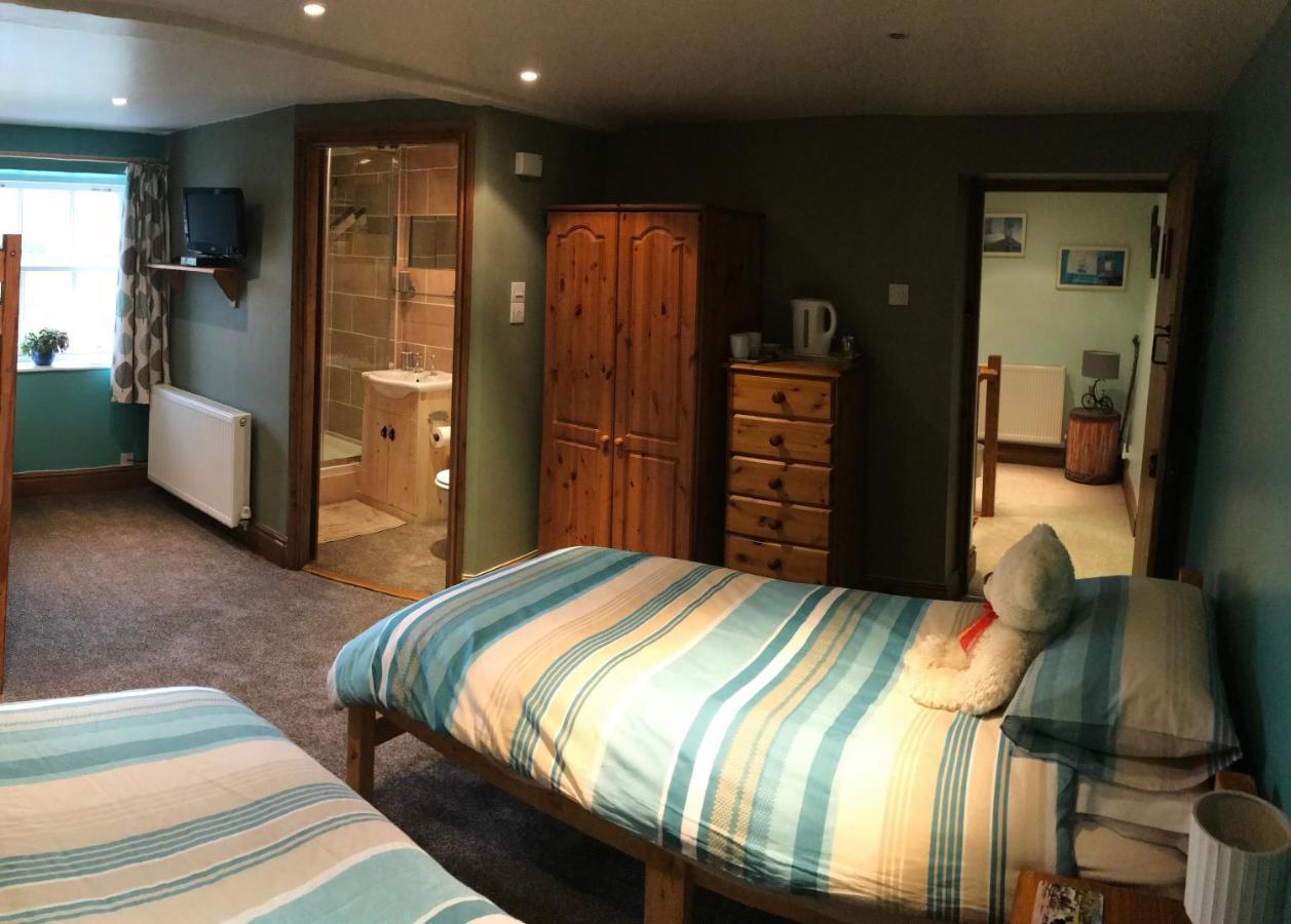 Manor Farm Bed And Breakfast Бъкстън Екстериор снимка